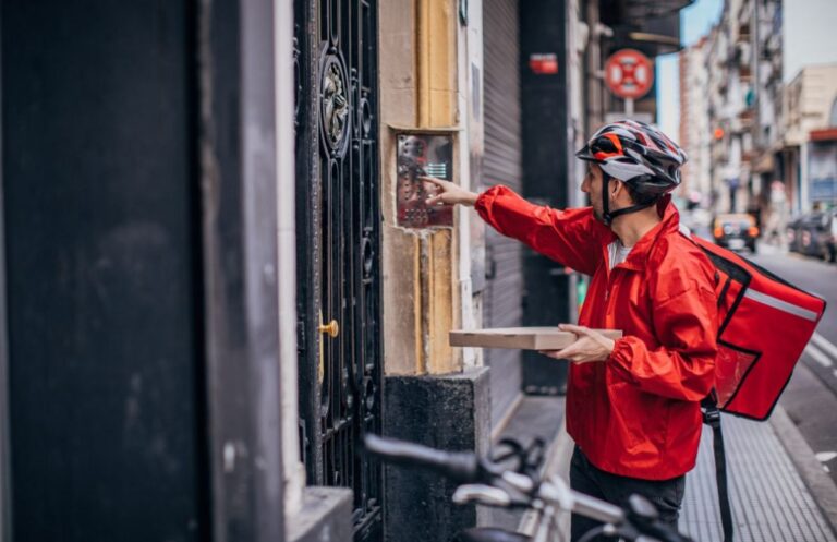 Setor de transportes destaca benefícios da lei que regulamenta serviços de entrega