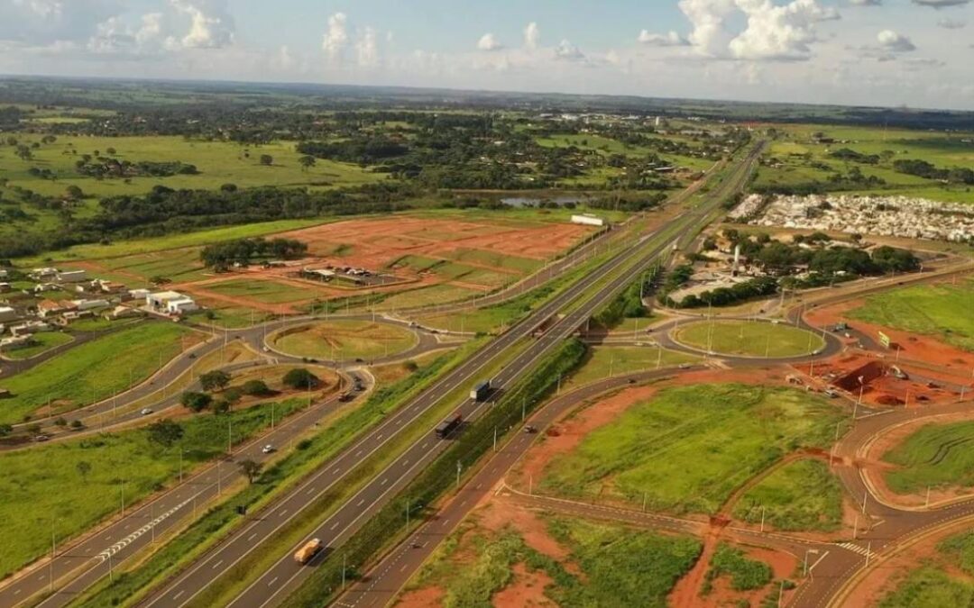 Rodovias ultrapassam saneamento em interesse privado, aponta pesquisa