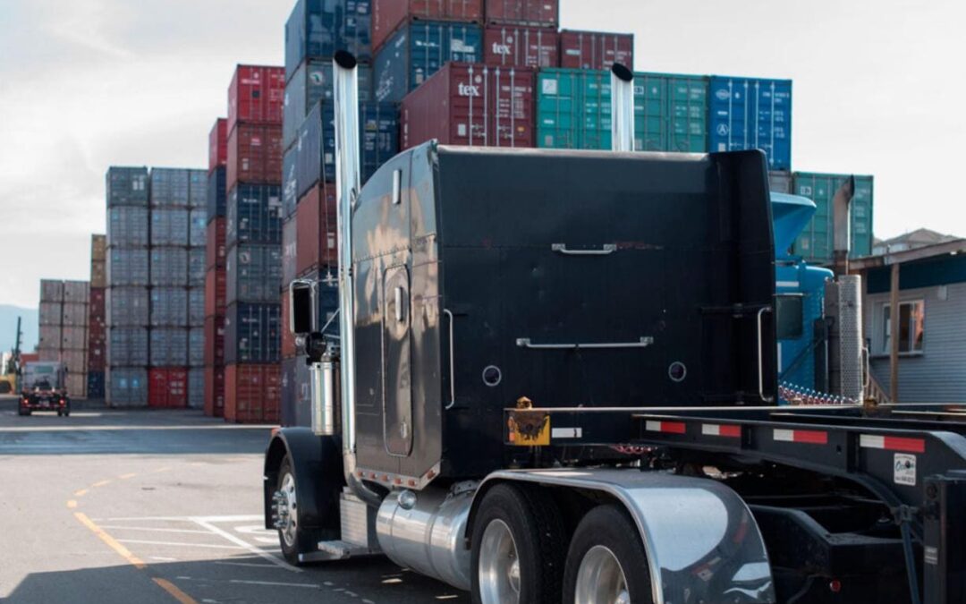 Sindicarga alerta para efeitos da crise entre Brasil e EUA sobre transporte rodoviário