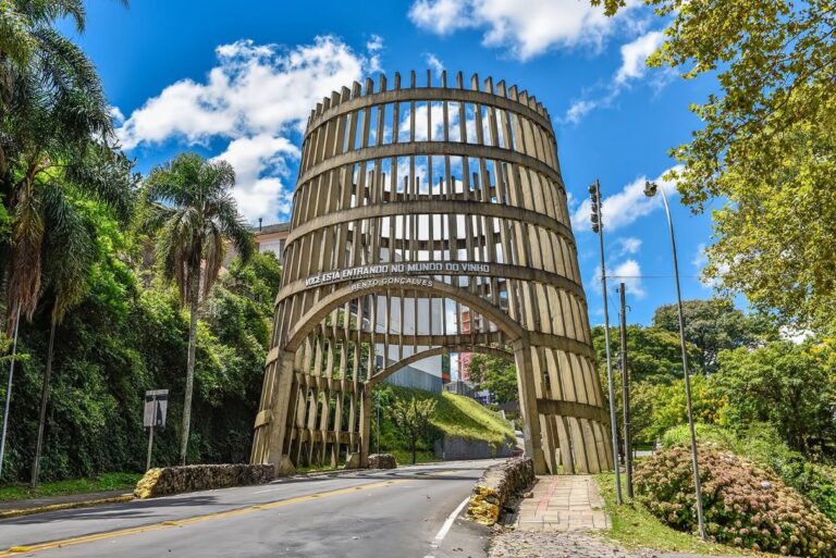 Hoje tem início em Bento Gonçalves a segunda edição 2025 do CONET&Intersindical