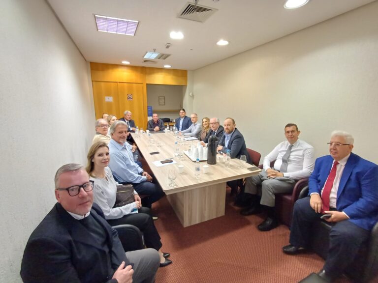 CATSIND promove reunião em Bento Gonçalves durante o CONET&Intersindical 2025