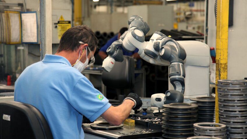 Aumento das exportações eleva o faturamento da indústria de autopeças no primeiro semestre