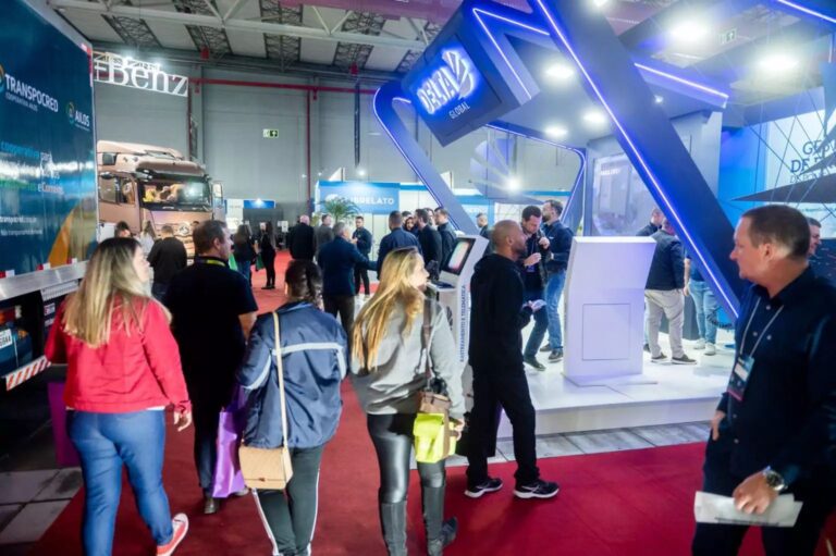 COMJOVEM Porto Alegre leva inovação e novas ideias ao palco da TranspoSul 2025