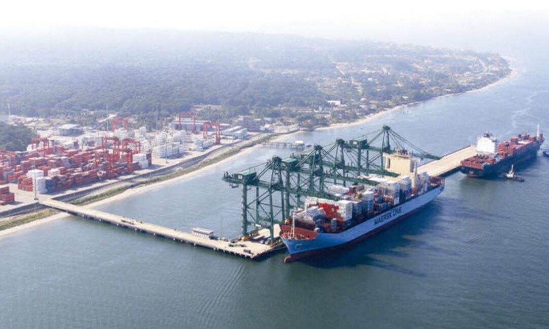Portos brasileiros batem recorde de movimentação após alta das tarifas dos EUA