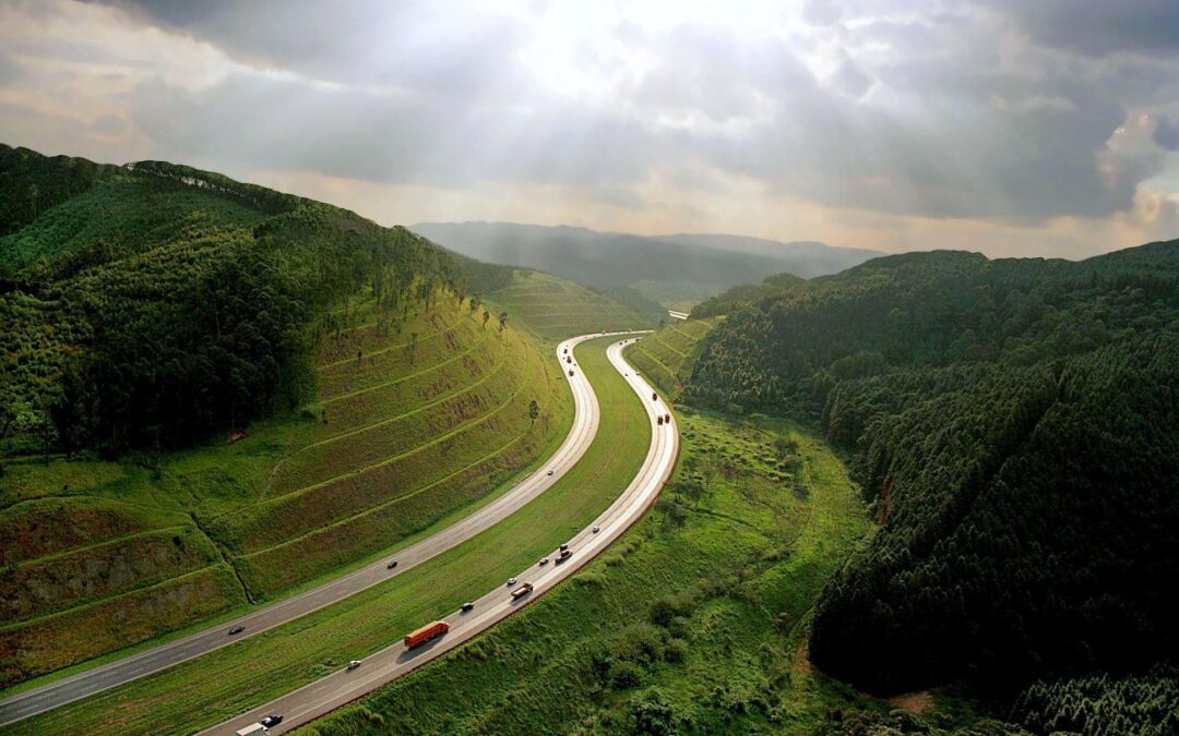 Rodovia dos Bandeirantes (SP-348) completa 47 anos de inauguração