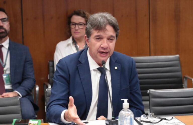 Projeto que inclui setor de transporte no Conselho do Sebrae é aprovado em Comissão da Câmara