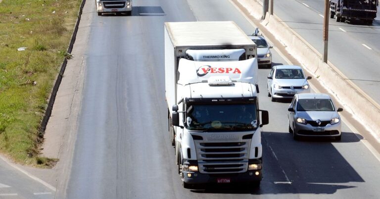 Gargalos logísticos e falta de armazenagem travam competitividade de Minas Gerais