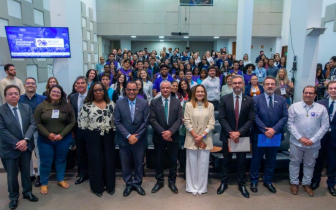 Sistema Transporte destaca compromisso com a formação de jovens em evento pelos 25 anos da Lei da Aprendizagem