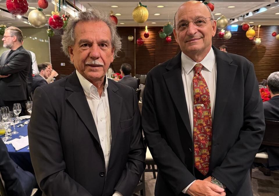 Vice-presidente da NTC&Logística, Antonio Luiz Leite, prestigia o XXII Prêmio Abralog de Logística na FIESP