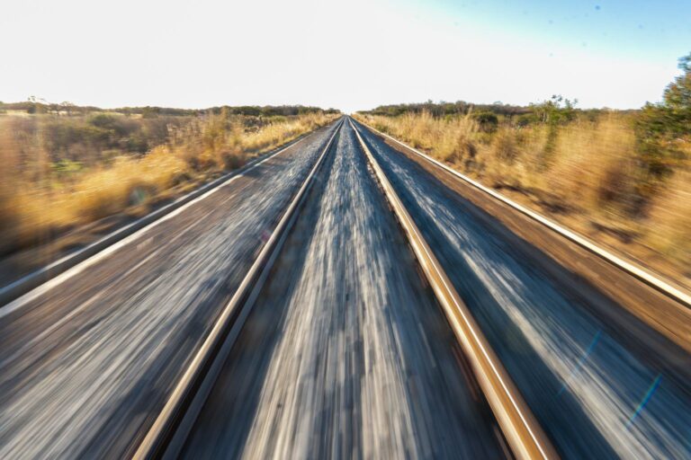 Infra S.A. abre consulta pública de 18 normativos ambientais com regras para grandes obras e licenciamento ambiental de empreendimentos de infraestrutura