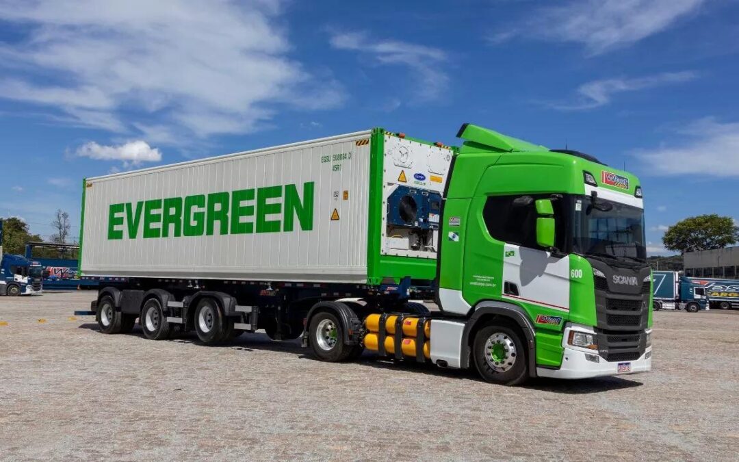 West Cargo traça rota para frota verde com dados e escalabilidade