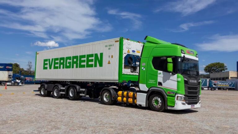 West Cargo traça rota para frota verde com dados e escalabilidade