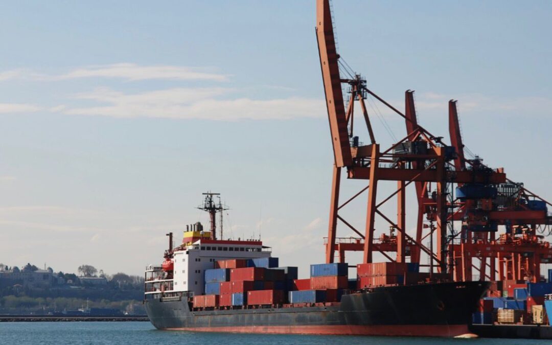 Transporte Rodoviário de Cargas destaca necessidade de ampliação estrutural para acompanhar crescimento do Porto de Santos