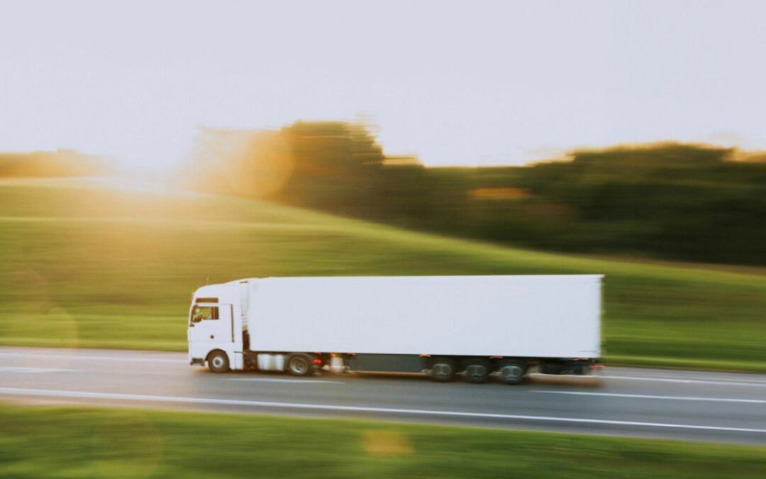O mercado já cobra práticas ESG de toda a cadeia produtiva. Sua transportadora está preparada?