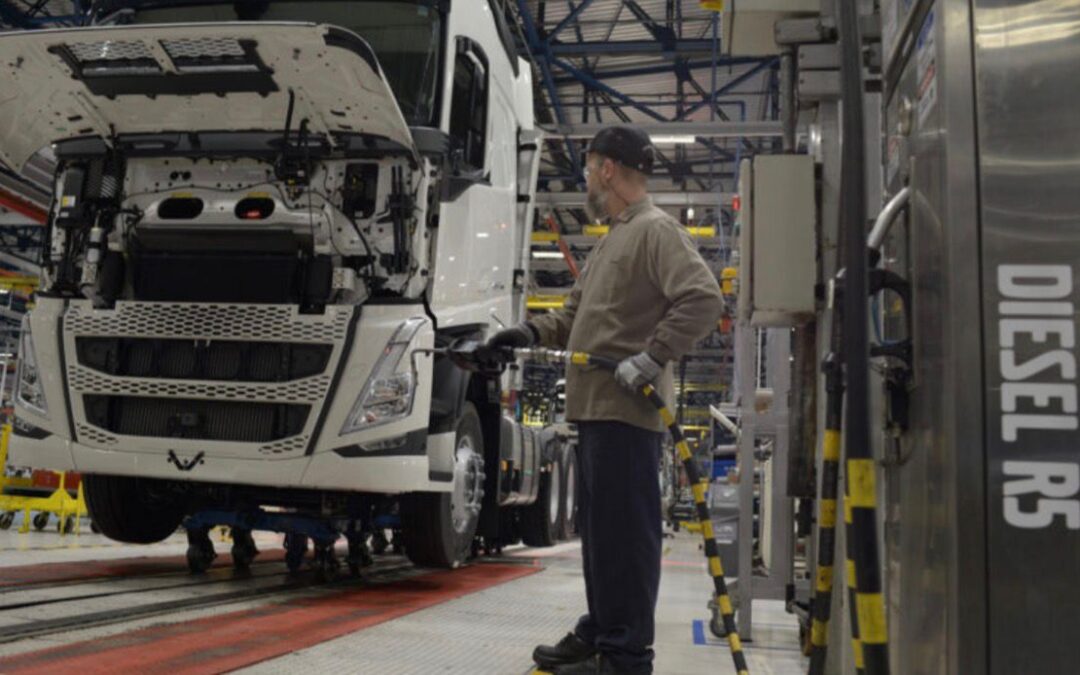 Indústria de caminhões já fechou 180 vagas neste ano