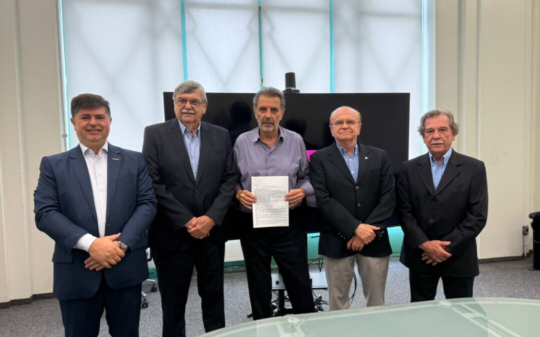 Vice-presidente da NTC&Logística, Antonio Luiz Leite, participa de reunião na Secretaria de Segurança Pública de São Paulo