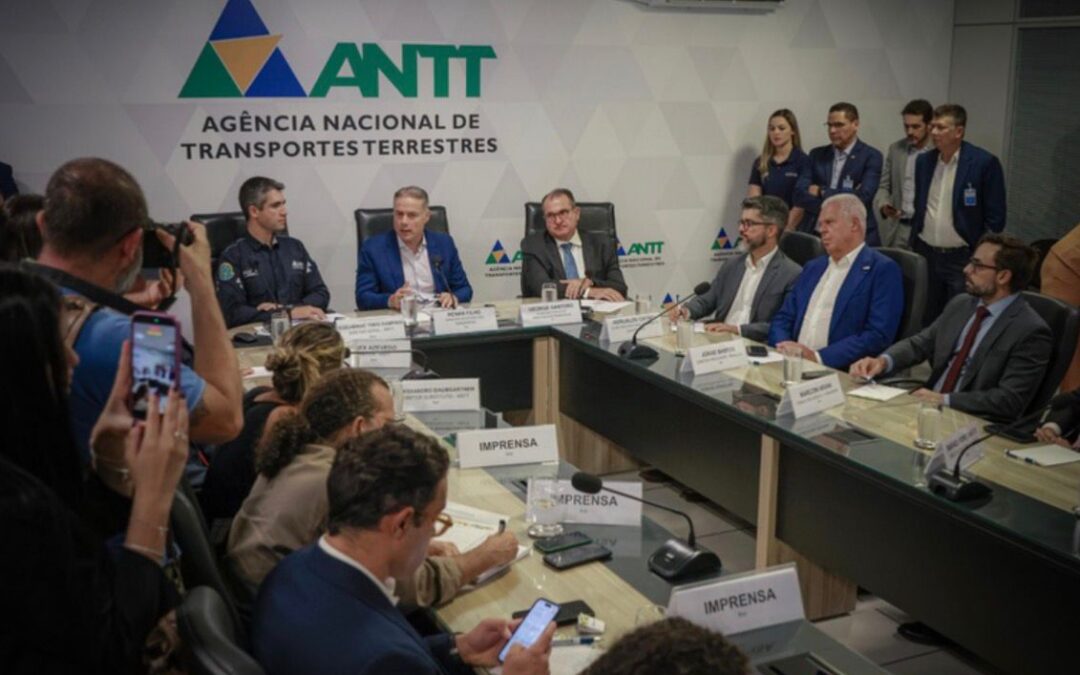 Ministério dos Transportes e ANTT apertam fiscalização e fecham brechas no frete mínimo para caminhoneiros