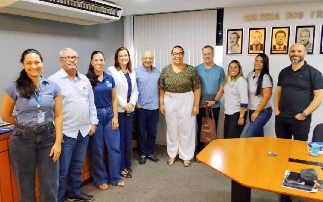 Transcares capacita profissionais em comunicação e compliance