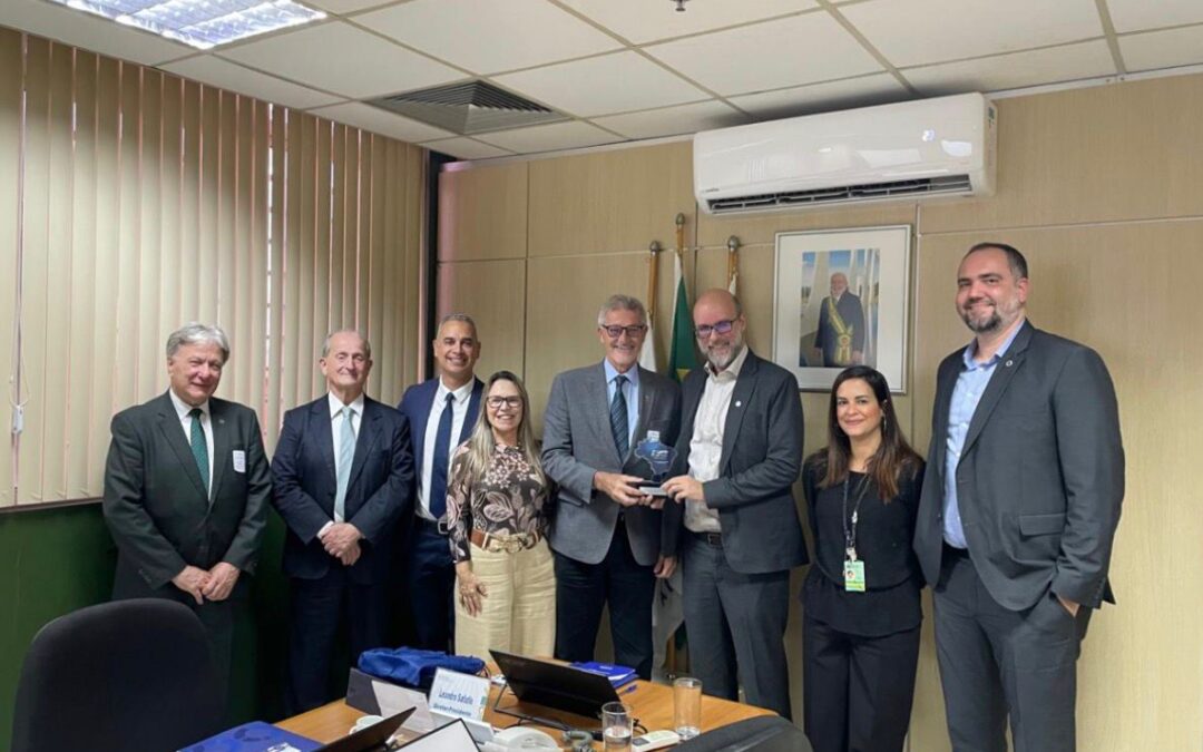 NTC&Logística participa de audiência com a Anvisa em Brasília e reforça agenda estratégica para o transporte de medicamentos