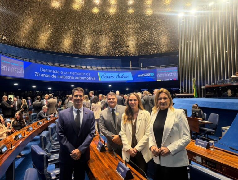 NTC&Logística participa de sessão solene no Senado em homenagem aos 70 anos da ANFAVEA