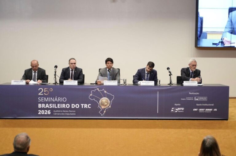 25ª edição do Seminário Brasileiro do Transporte Rodoviário de Cargas reúne lideranças nacionais em Brasília para debater segurança jurídica e regulação do setor