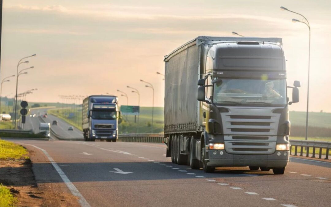 Movimento nas rodovias pedagiadas cresce 3,2% em um ano, mostra ABCR