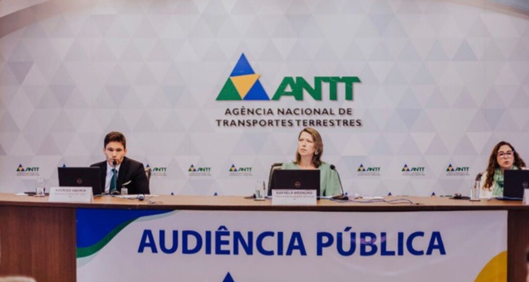 ANTT realiza audiência pública para atualização das regras do transporte de produtos perigosos