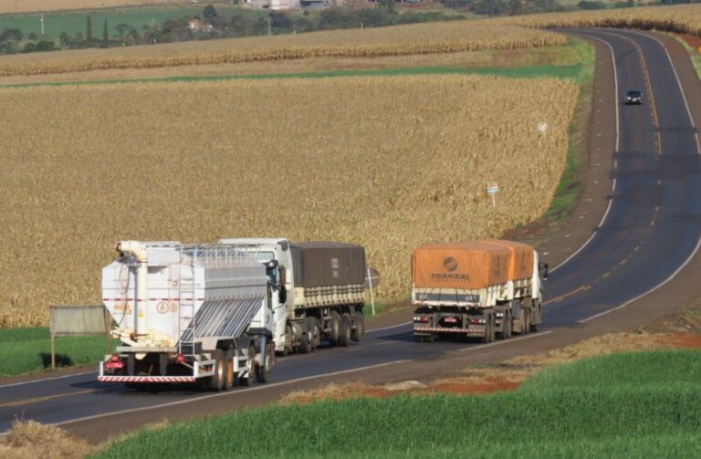 Redução da jornada pode acrescentar R$ 11,9 bilhões aos custos do transporte de cargas no Brasil