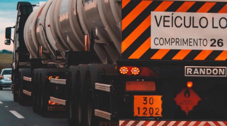 Colisões traseiras lideram acidentes com transporte de produtos perigosos em São Paulo