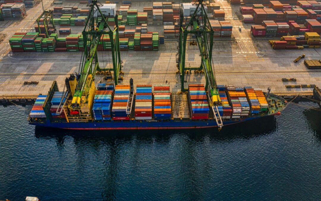 Porto de Paranaguá investe R$ 6,8 bilhões para ampliar capacidade e conexão com a Alemanha