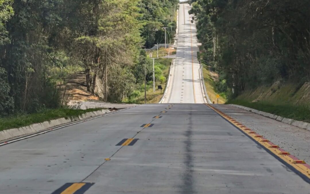 Com R$ 5 bi em investimentos, PR lidera ranking de rodovias em concreto