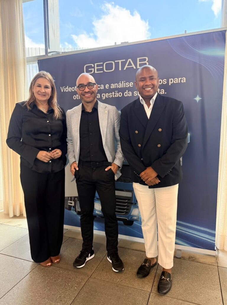 NTC&Logística participa de evento da Geotab Brasil para apresentação do GO Focus Plus à imprensa especializada