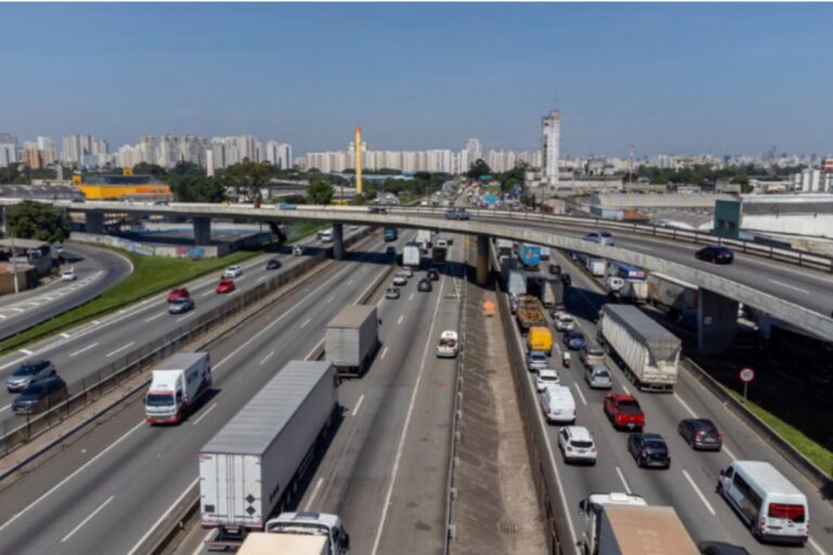 O Transporte Move o Brasil: CNT apresenta propostas para fortalecer o setor e impulsionar o desenvolvimento do país