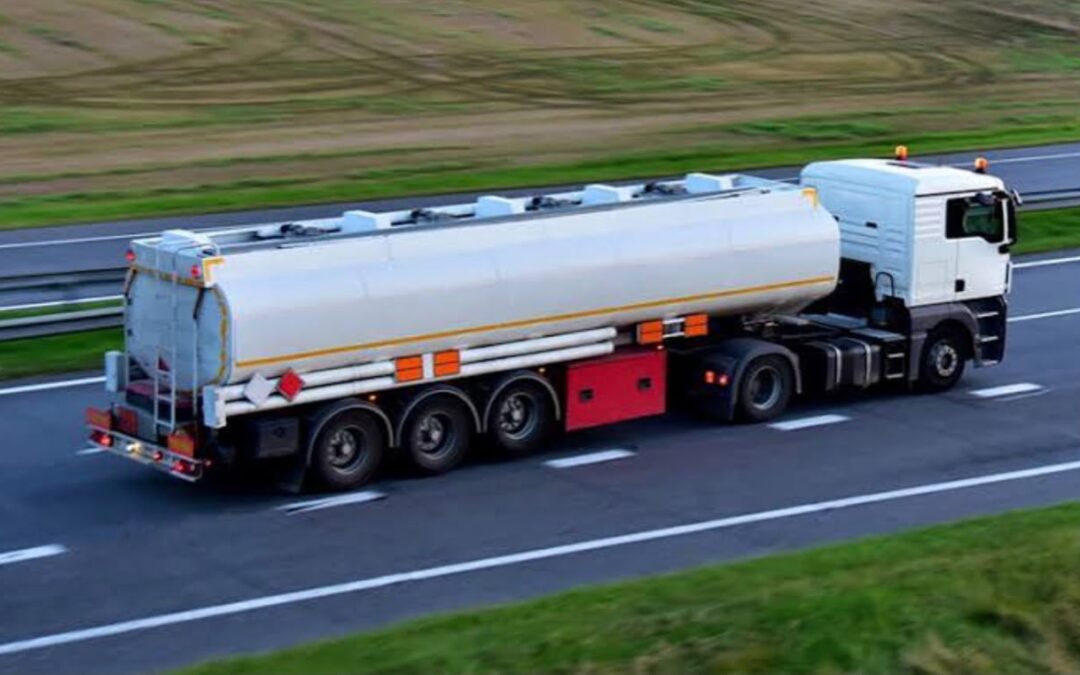 ABTLP acende alerta para falta de controle em plataformas de aplicativos que ameaçam segurança de transportes perigosos