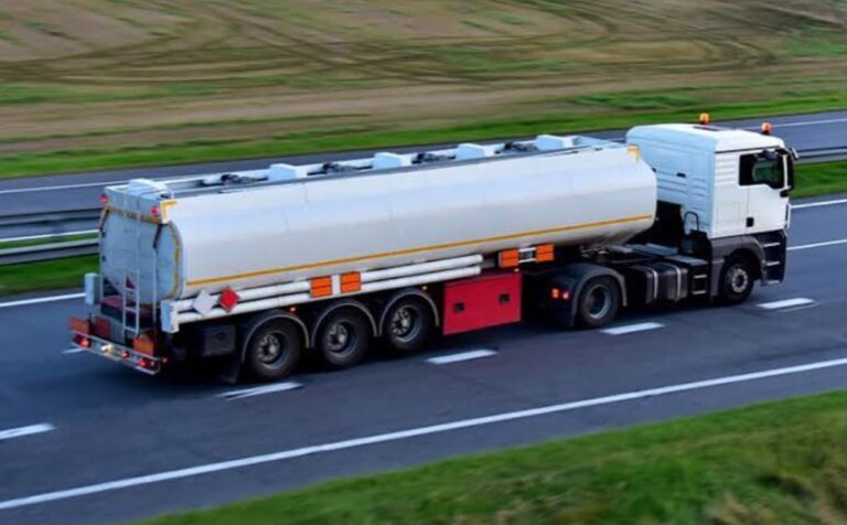 ABTLP acende alerta para falta de controle em plataformas de aplicativos que ameaçam segurança de transportes perigosos