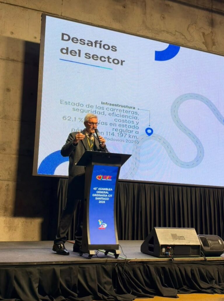 No segundo dia da Assembleia da CIT no Chile, presidente da NTC&Logística, Eduardo Rebuzzi, apresenta avanços e desafios do transporte de cargas brasileiro