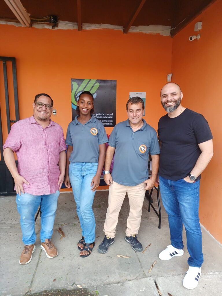 Comjovem Espírito santo: solidariedade por meio do projeto Mão Estendida