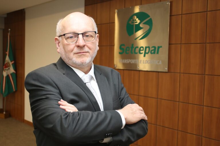 Silvio Kaznodzei assume oficialmente o SETCEPAR para o próximo triênio