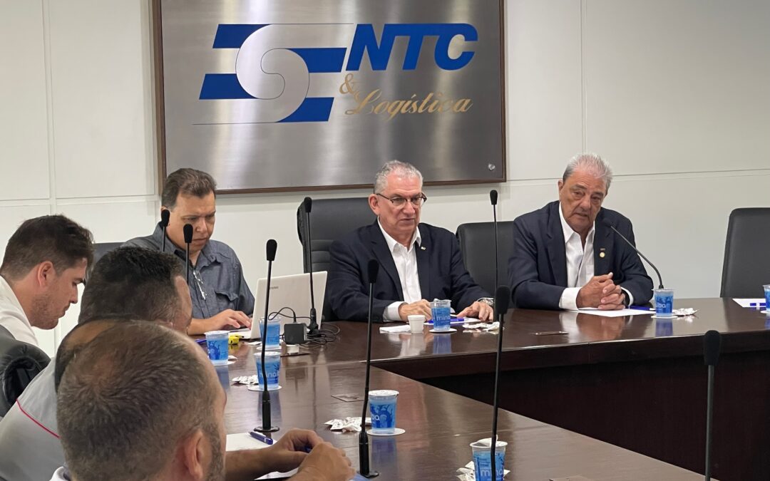 Presidente Francisco Pelucio participa da reunião da Câmara Técnica de Granéis e Sólidos (Silo)