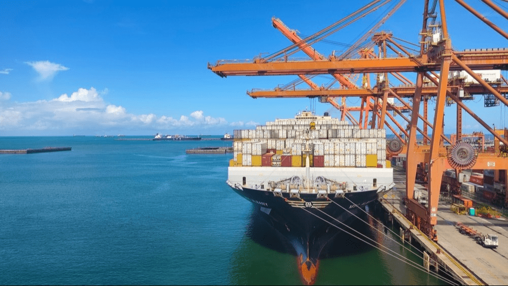 Logística e juros travam competitividade das exportações brasileiras, aponta CNI