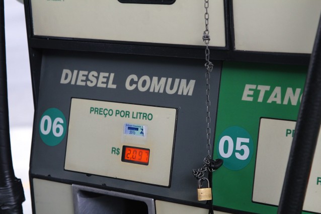 Presidente da Petrobras debate preço do diesel na CFFC