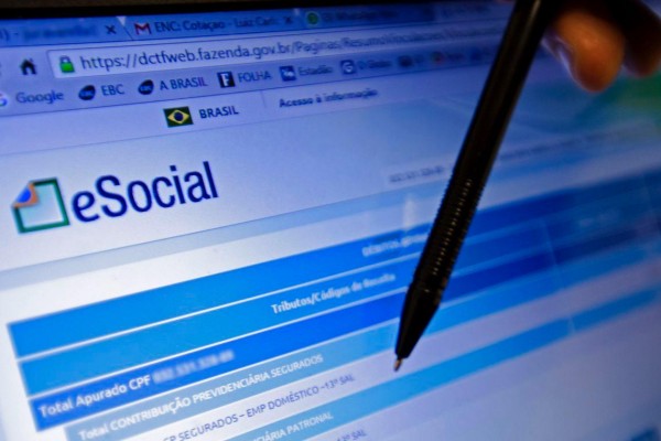 Prazo para médias empresas migrarem para eSocial é prorrogado