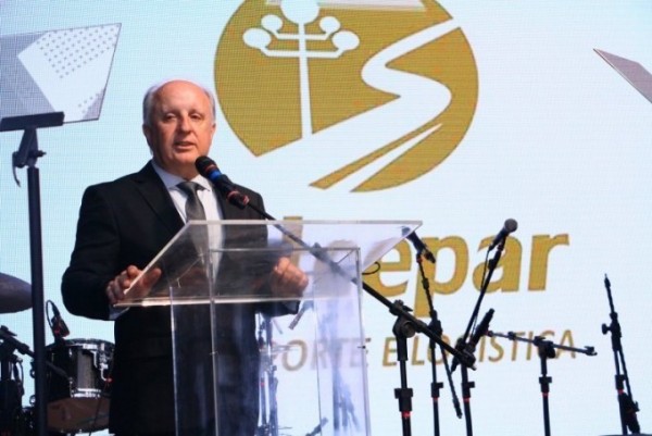 Nova diretoria frente ao SETCEPAR