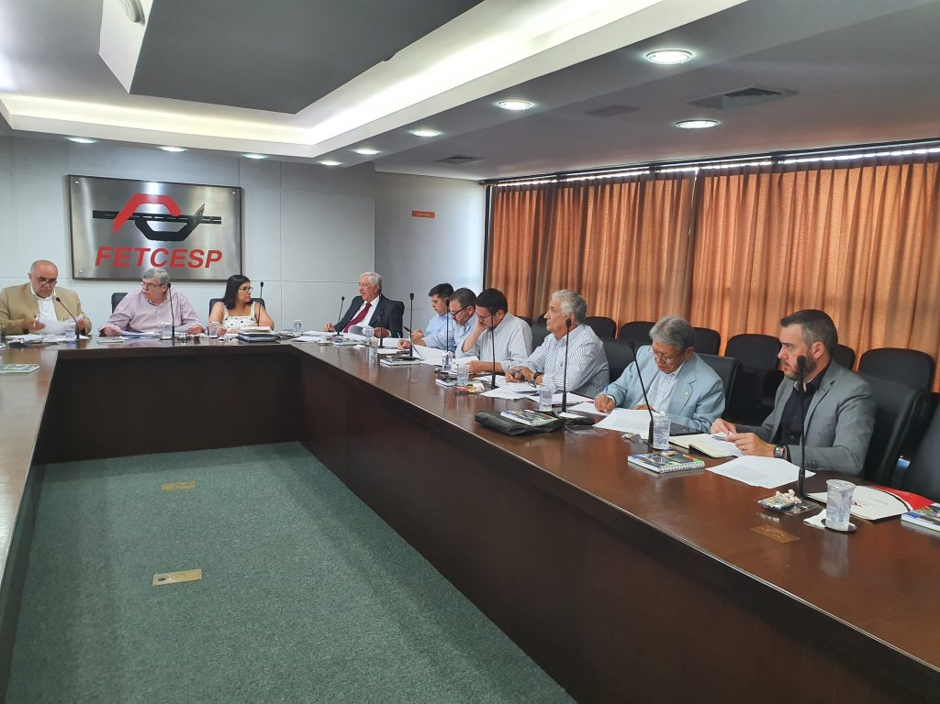 Diretoria da FETCESP analisa projeto de lei do Marco Regulatório do TRC