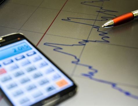 29689347580004753650000