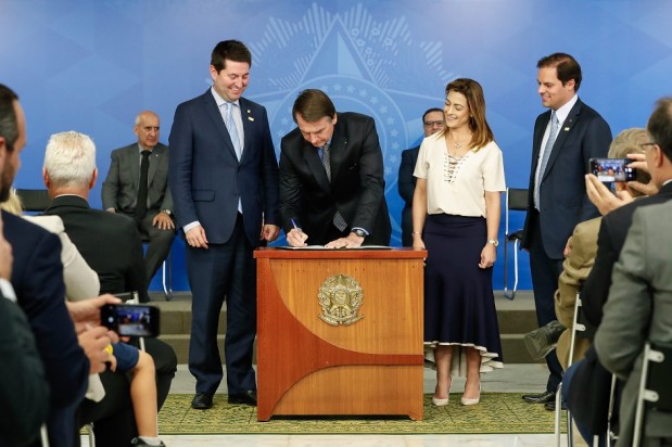 MP da liberdade econômica é sancionada; veja os principais pontos