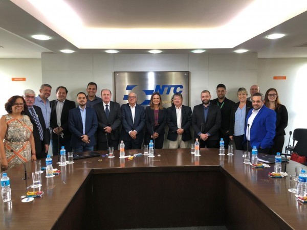 PHOTO-2019-12-06-07-09-27 (1).jpg