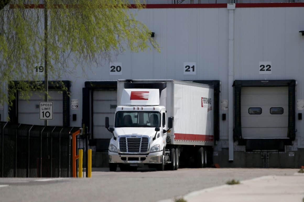 Lei do descanso de caminhoneiros pode mudar por causa do coronavírus