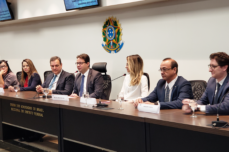 “Queremos uma reforma sem aumento da carga tributária”, defende presidente da CNT