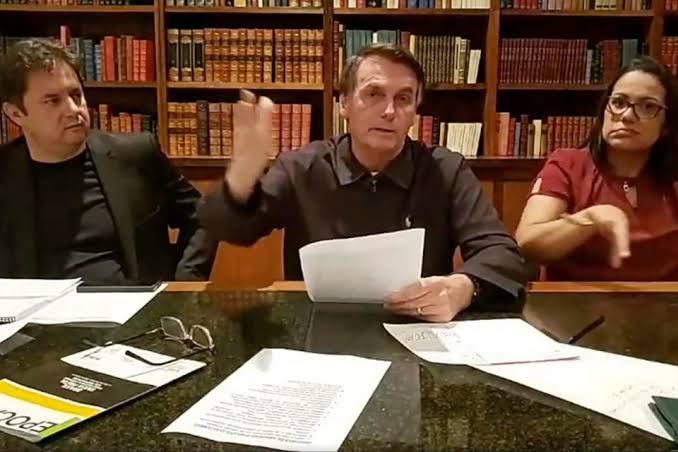 Bolsonaro quer investigar aumento abusivo em postos de combustível